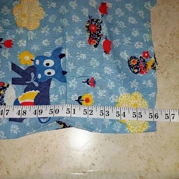 Blue Floral Print With Cows Fabric 44x56 Inches - Picture 4 of 4